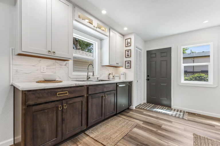 1508LewisAve(8of29)
