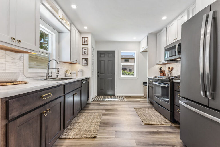 1508LewisAve(9of29)